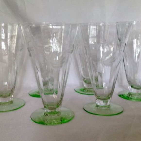 💲SALE💲Set/ 6 Vintage Weston Crystal Etched Water Glasses Vaseline Glass Stems - Picture 7 of 7
